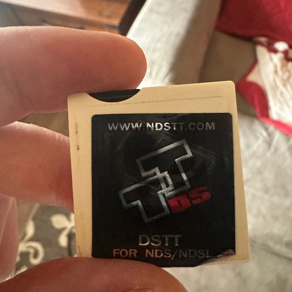 Nintendo DSTT Flash Card NDSTT CARTRIDGE ONLY For Nintendo DS With 1gb Micro